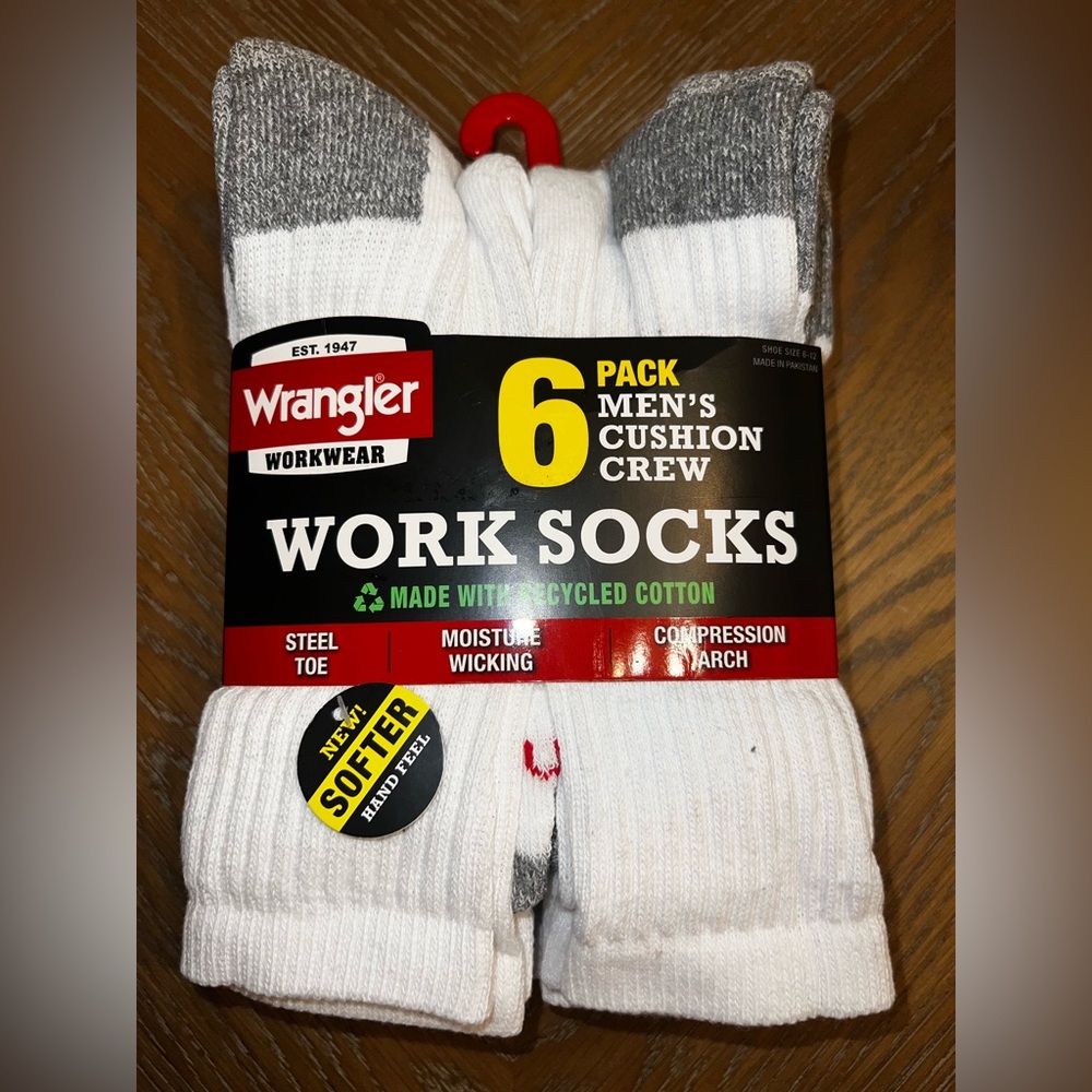 Wrangler Men's Cushion Crew Socks, Work Socks for Men, White, 6 Pack, NEW